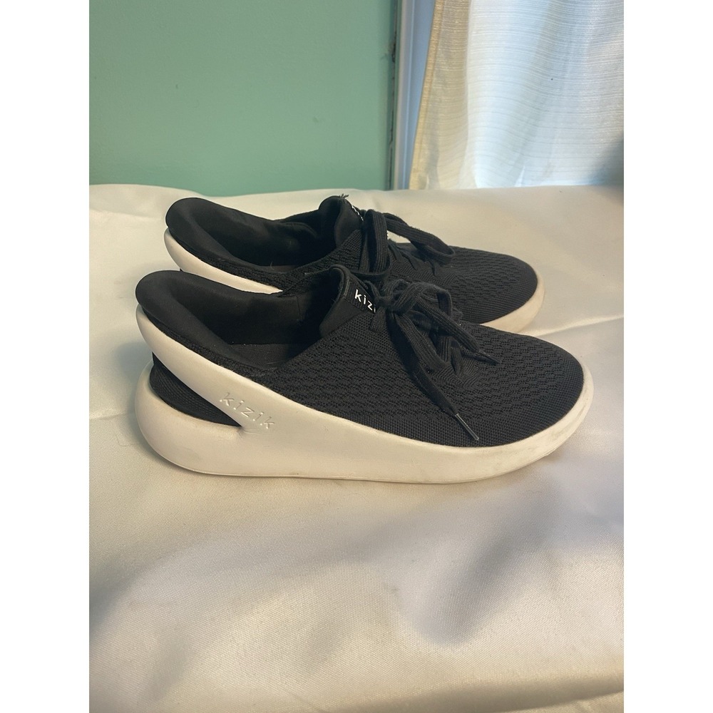 Kizik Roamer Knit Shoes Mens Size 9.5 Black Handsfree Low Top Sneakers BinC